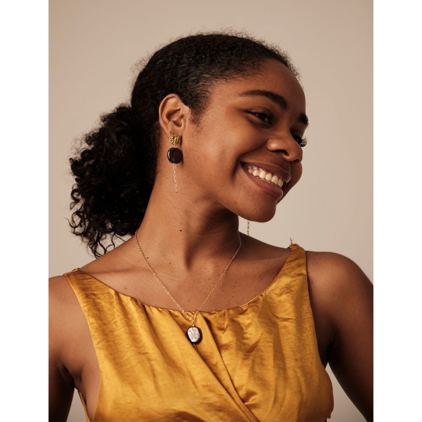 Kazuri Black Glaze Set-Kelly Praise