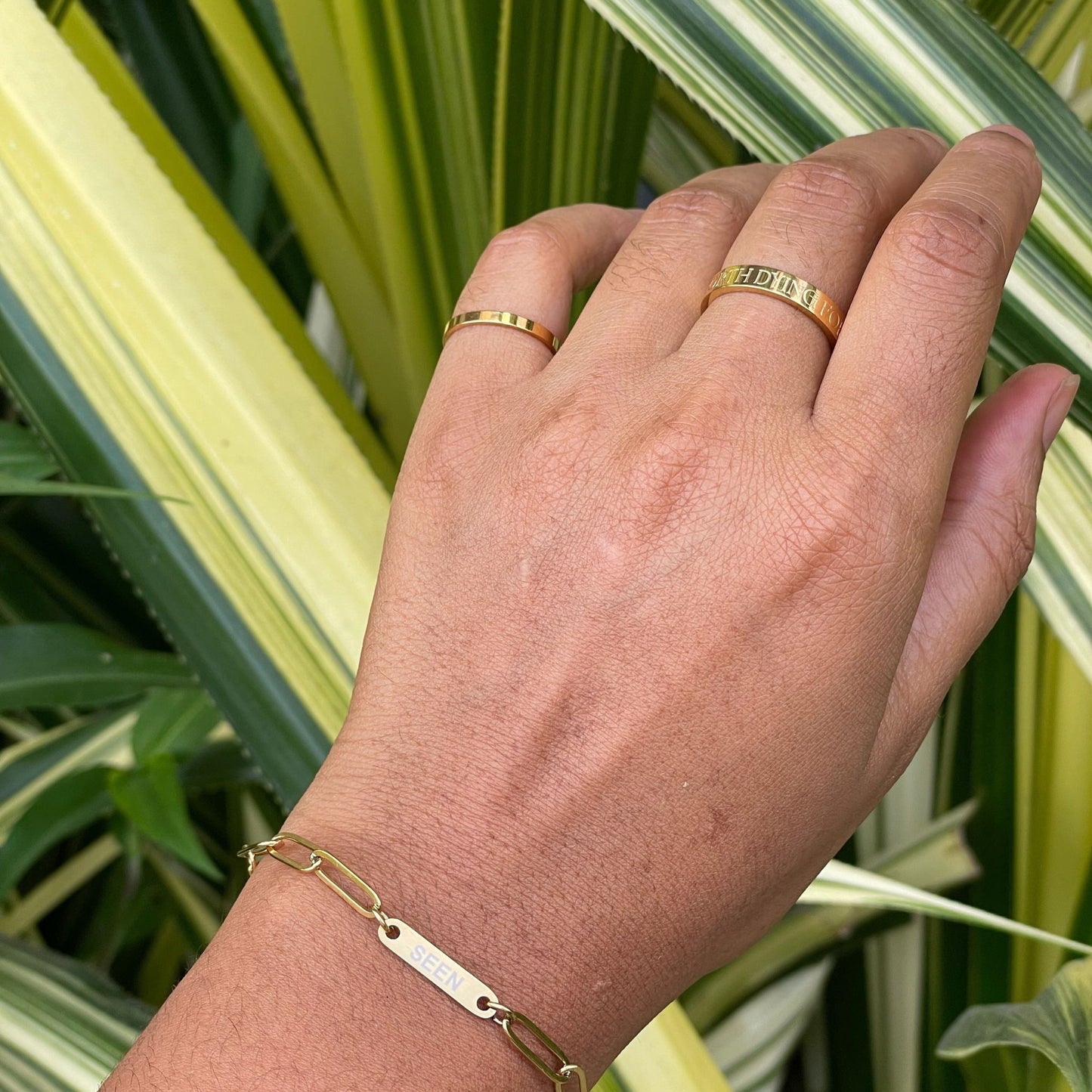 Paperclip bar bracelet-Kelly Praise