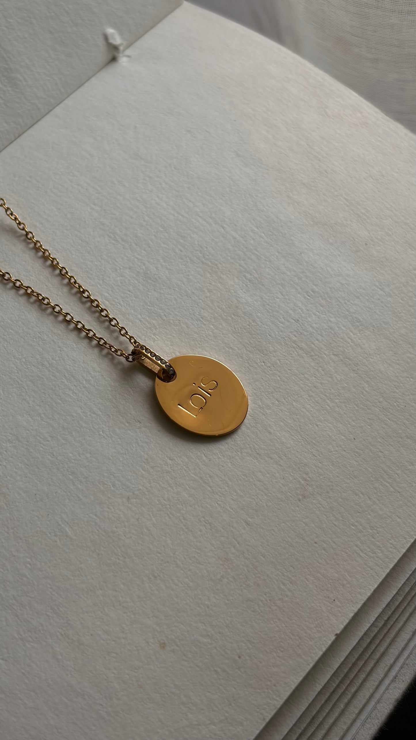 Oval affirmation pendant