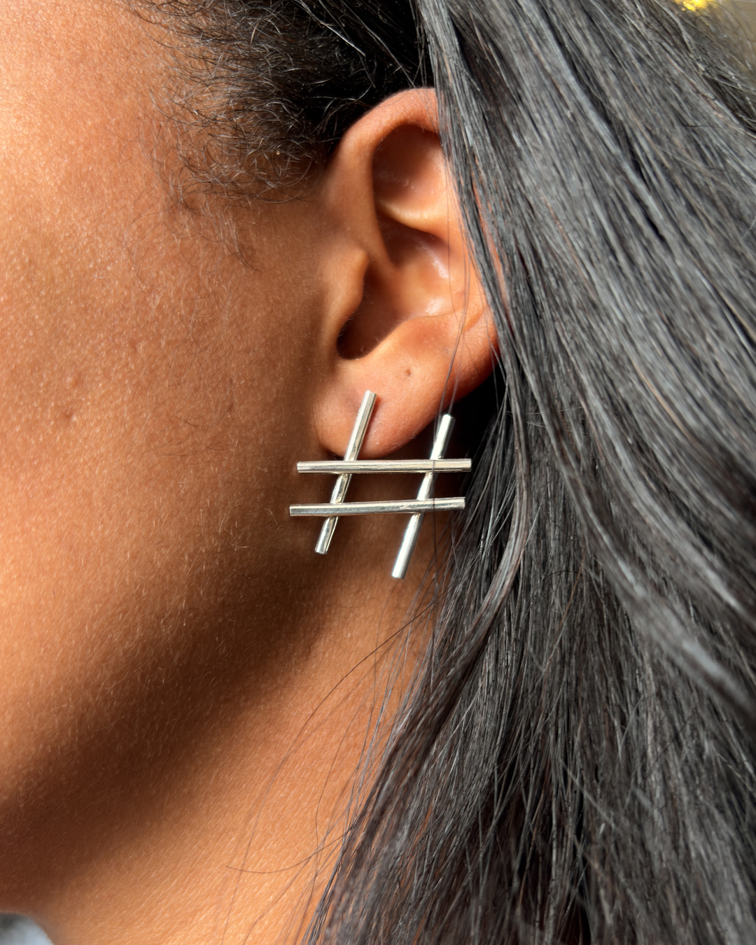 Kelly Praise parallel earrings