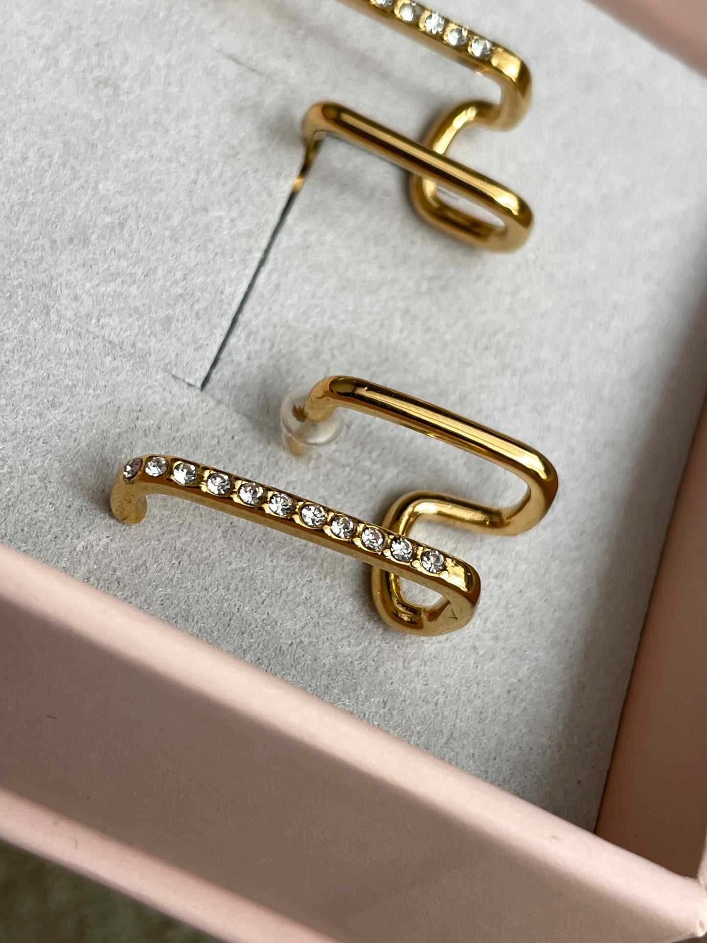 Layered spiral stud earrings