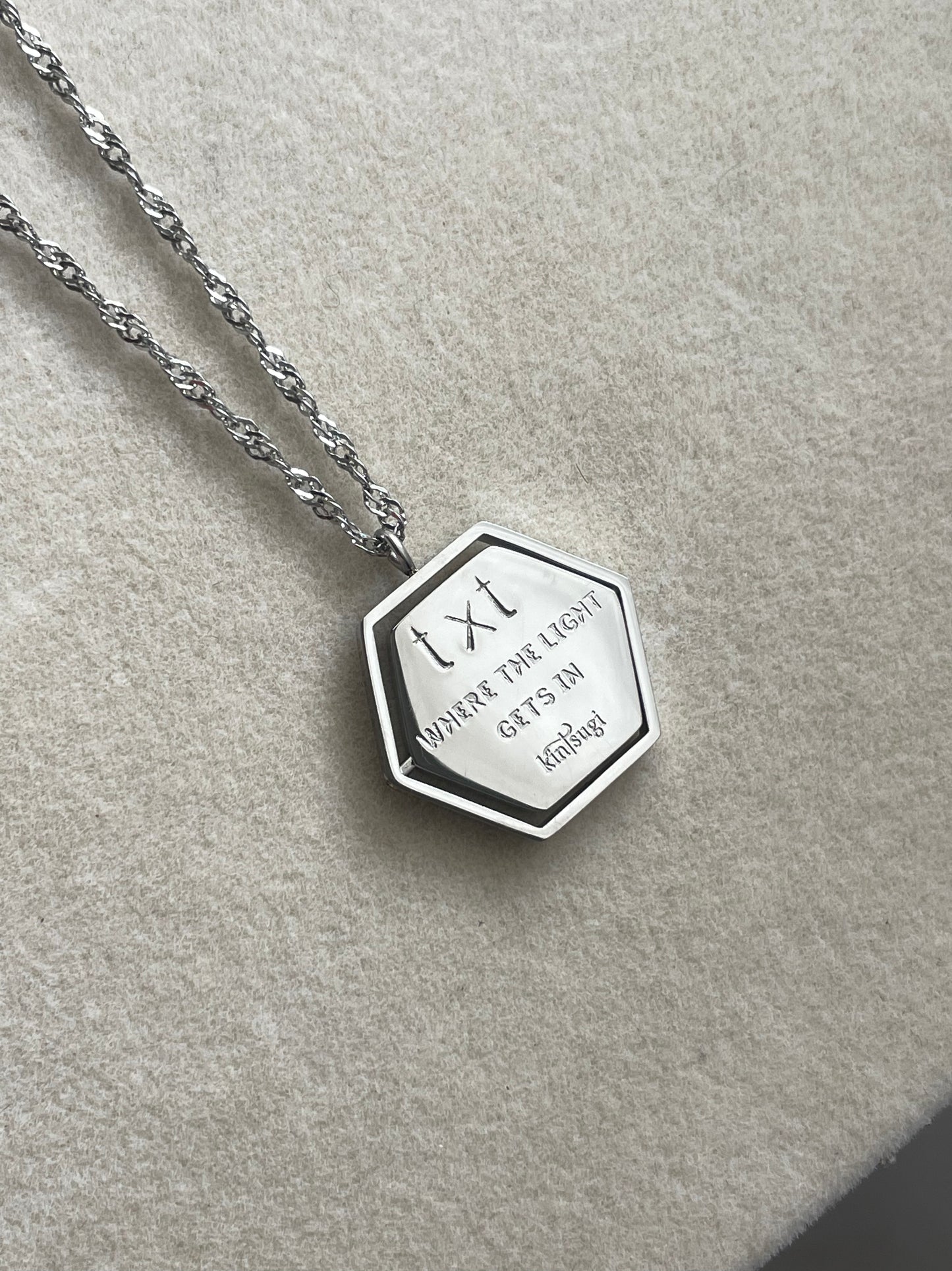 Kintsugi Neckpiece