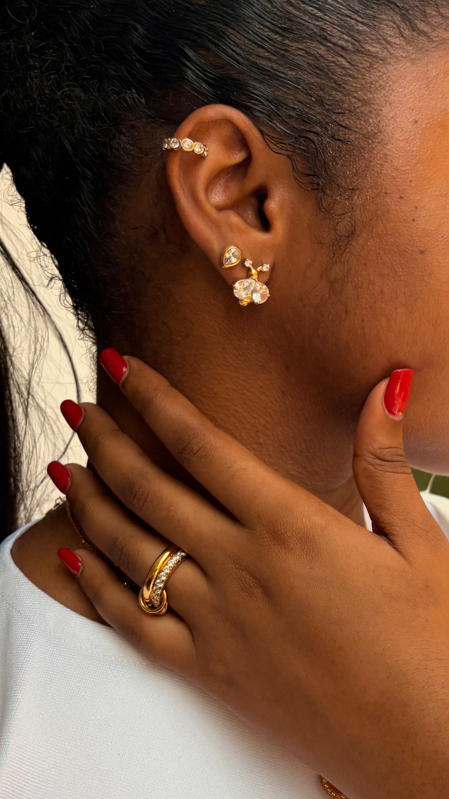 Queen Bee stud earrings