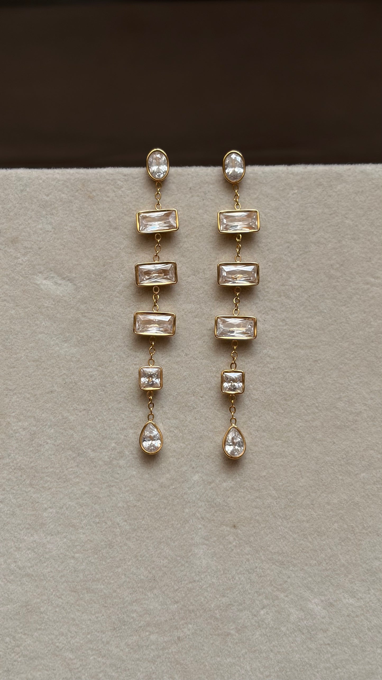 Glimmer studded chain earrings